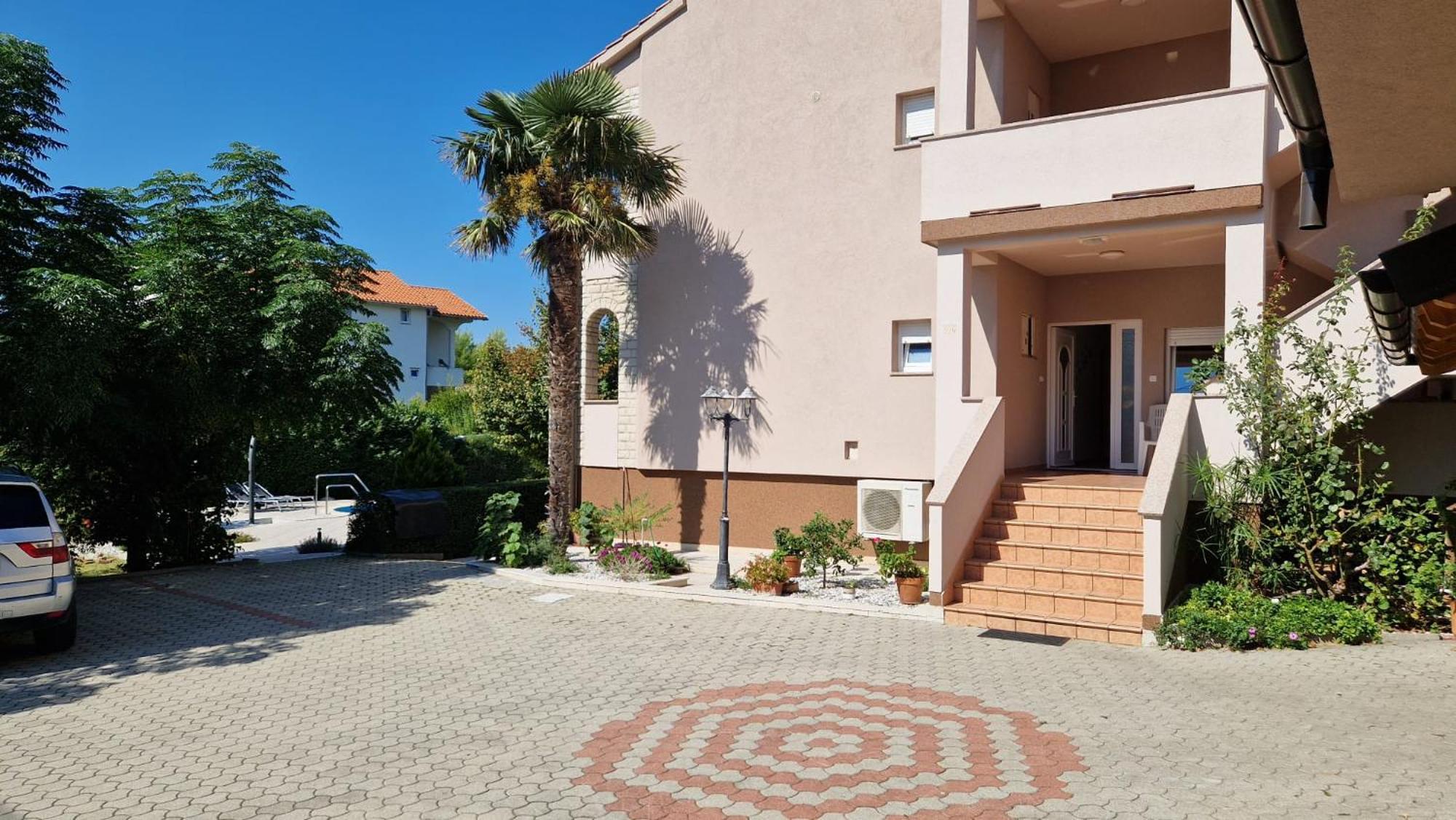Apartments Renata Banjol エクステリア 写真