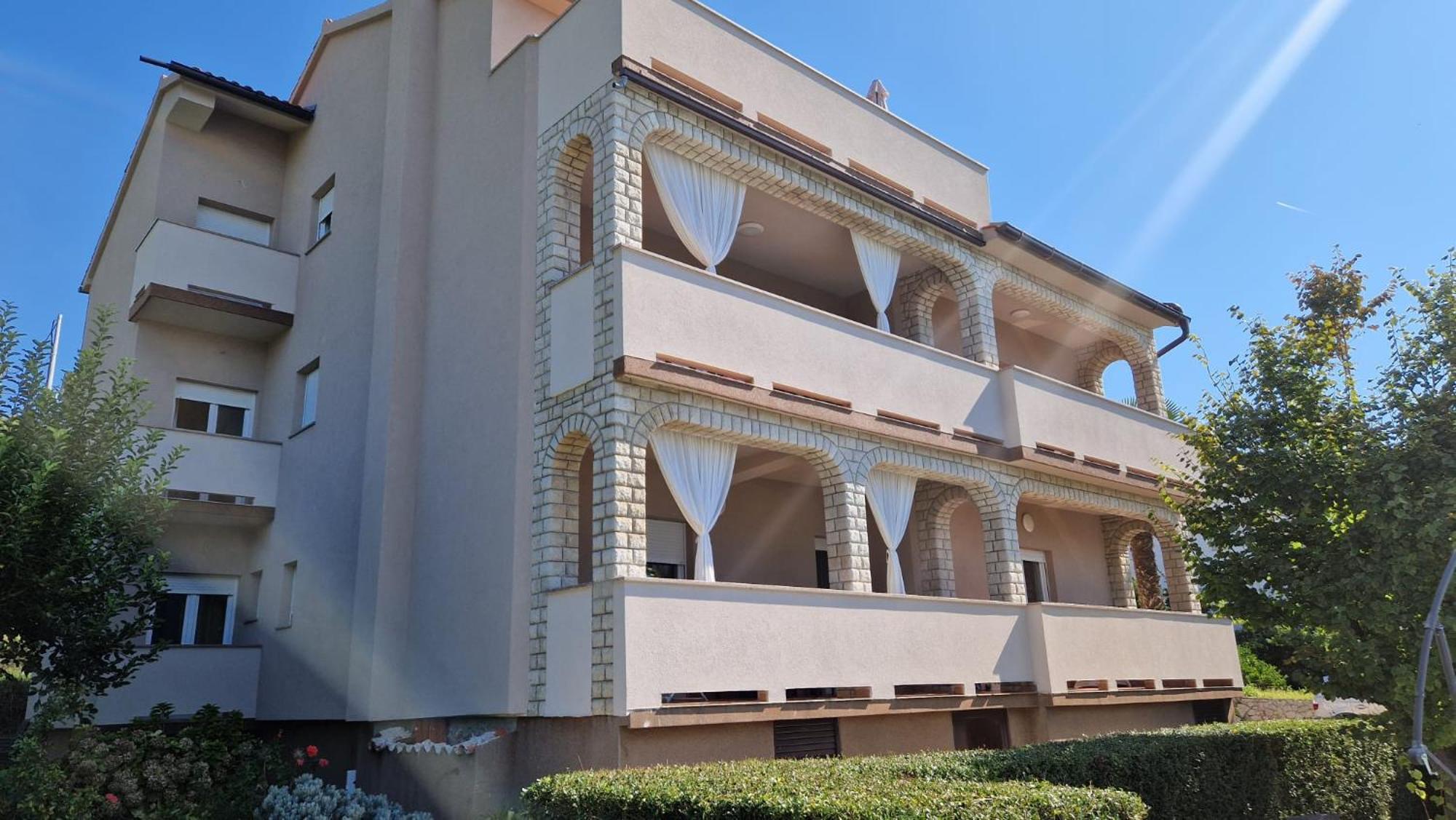 Apartments Renata Banjol エクステリア 写真